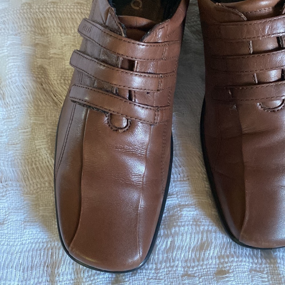 Ecco Leather Loafers with Triple Velcro Strap EU 41 US 8.5 - Picture 3 of 10